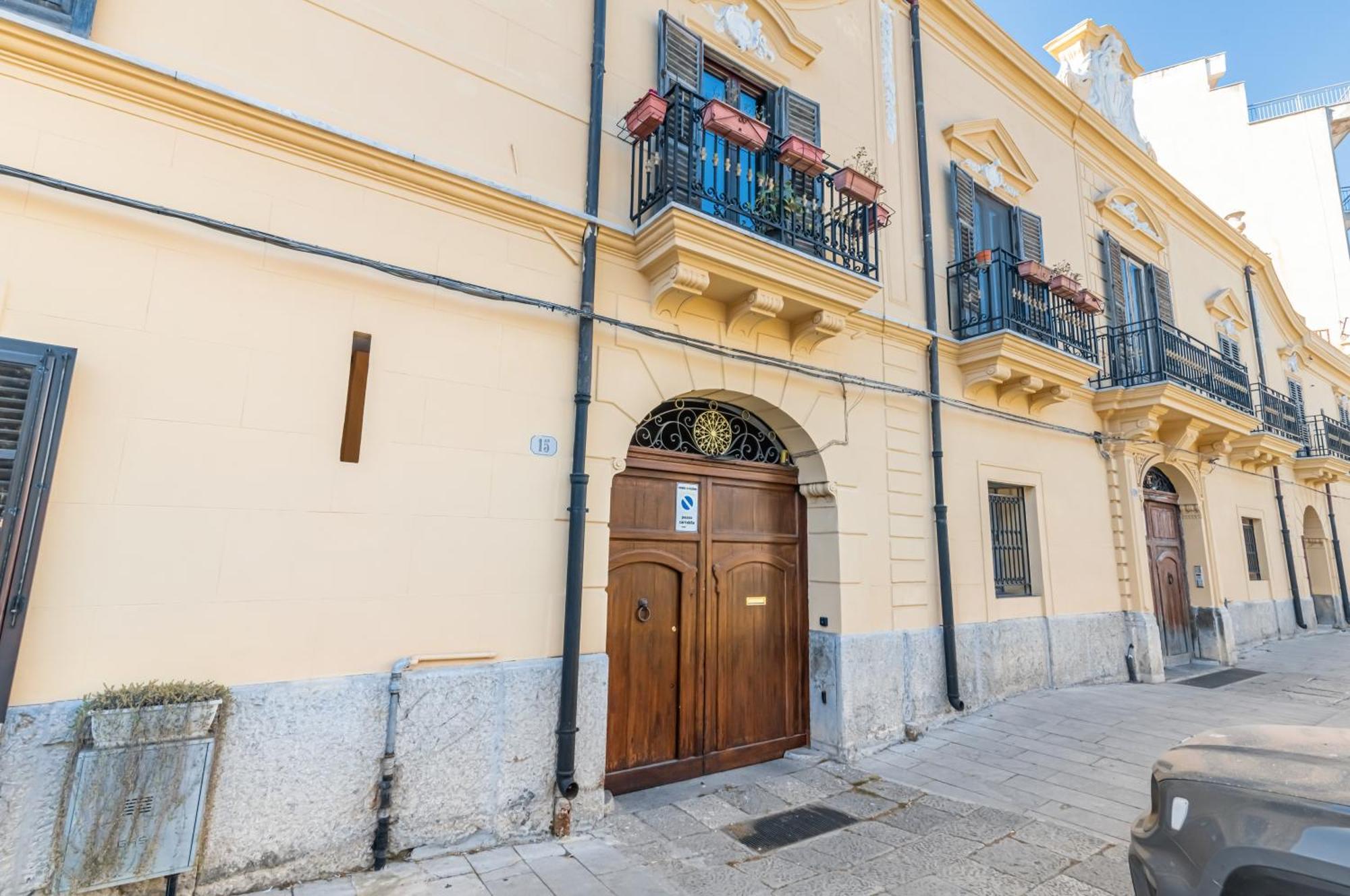 Piazza Indipendenza Loft & Rooms Palermo Exterior foto